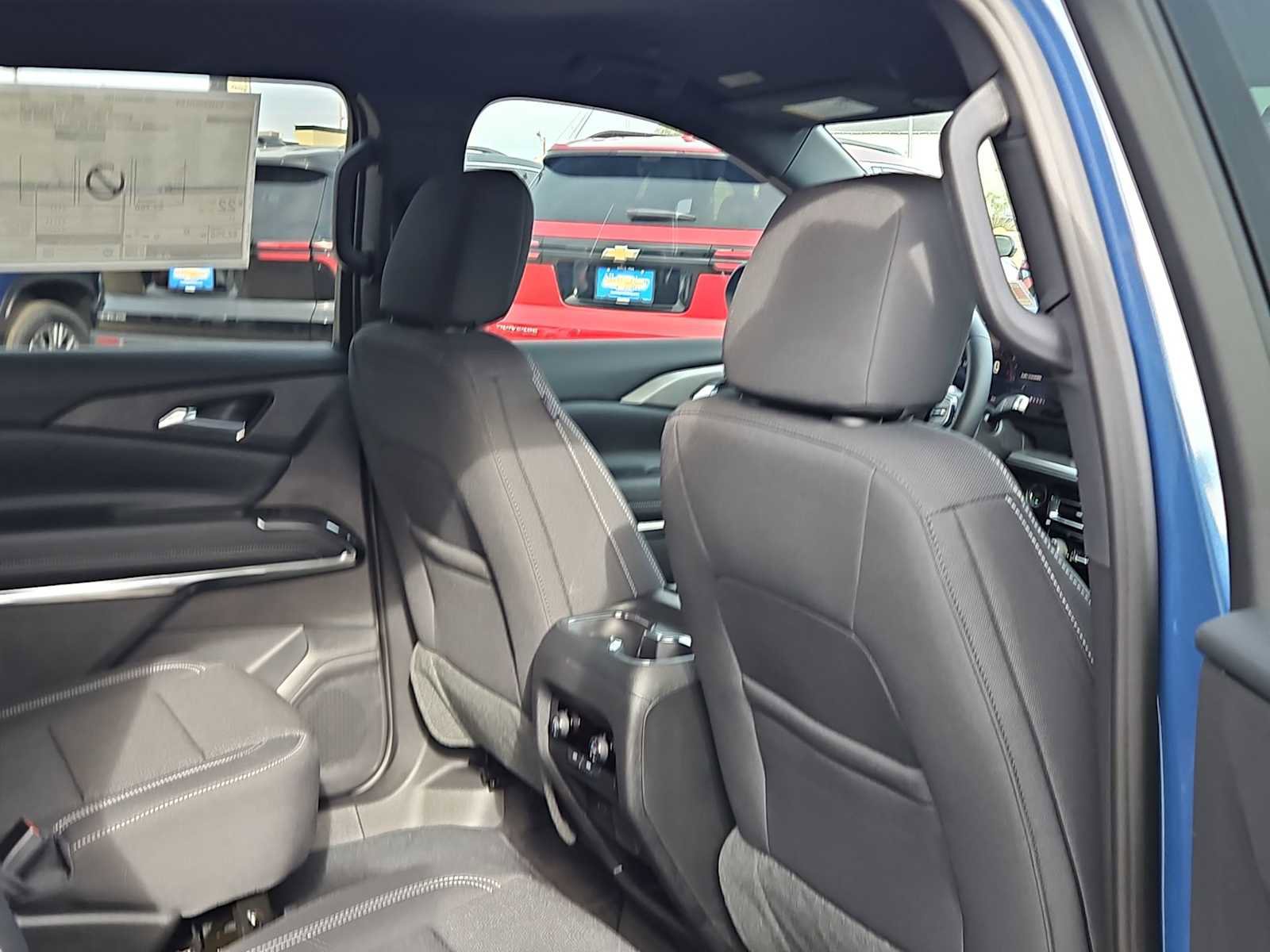 New 2026 Chevrolet Traverse LT w/ Driver Confidence Package image 16