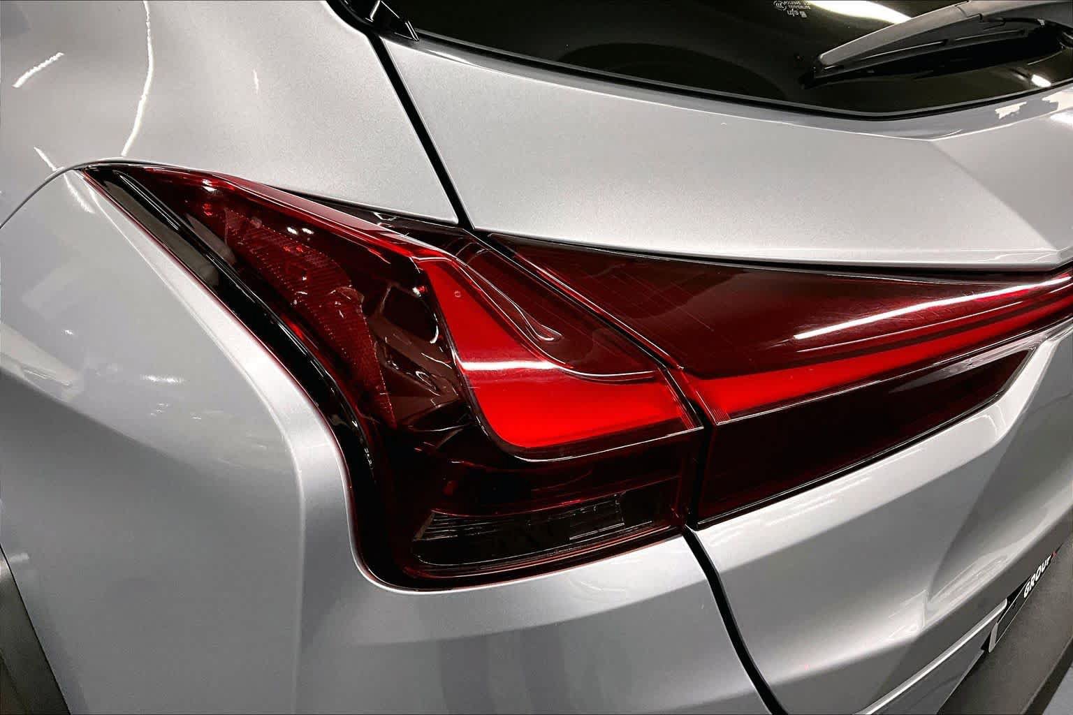 Used 2025 Lexus UX 300h FWD w/ Accessory Package (Z2) image 28