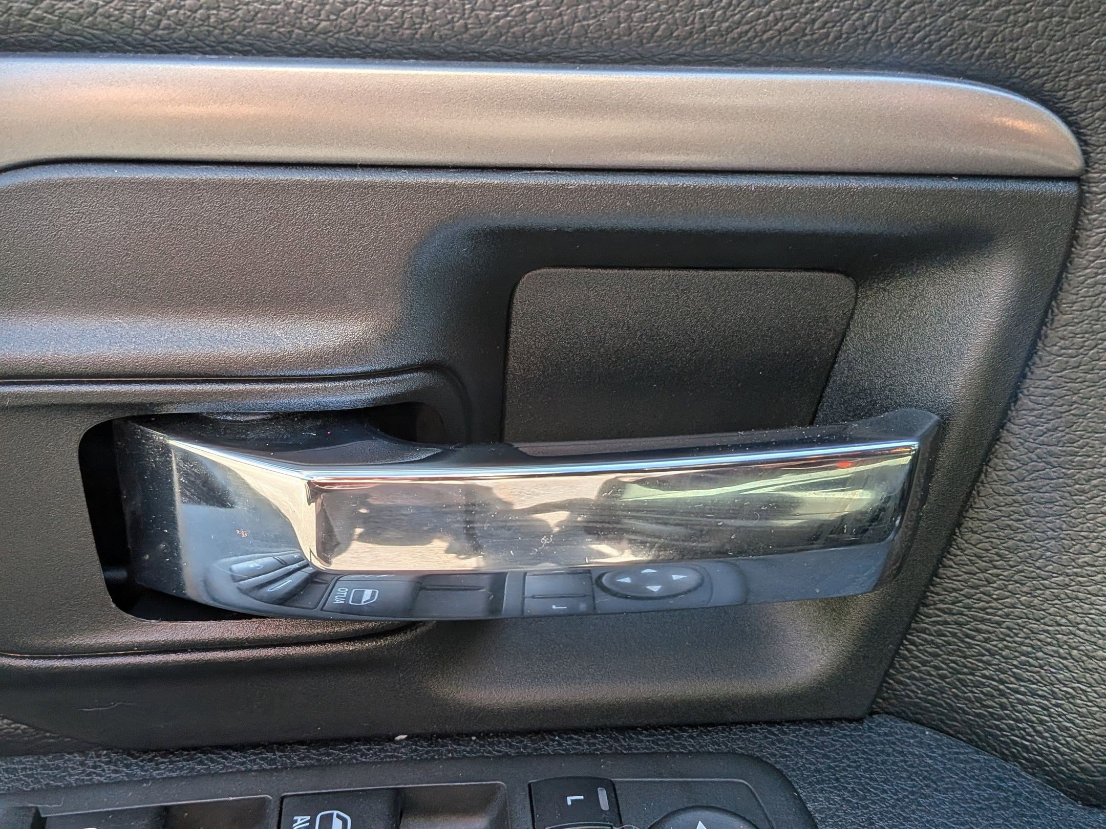 Certified 2022 RAM 1500 Classic Warlock w/ Electronics Group image 11