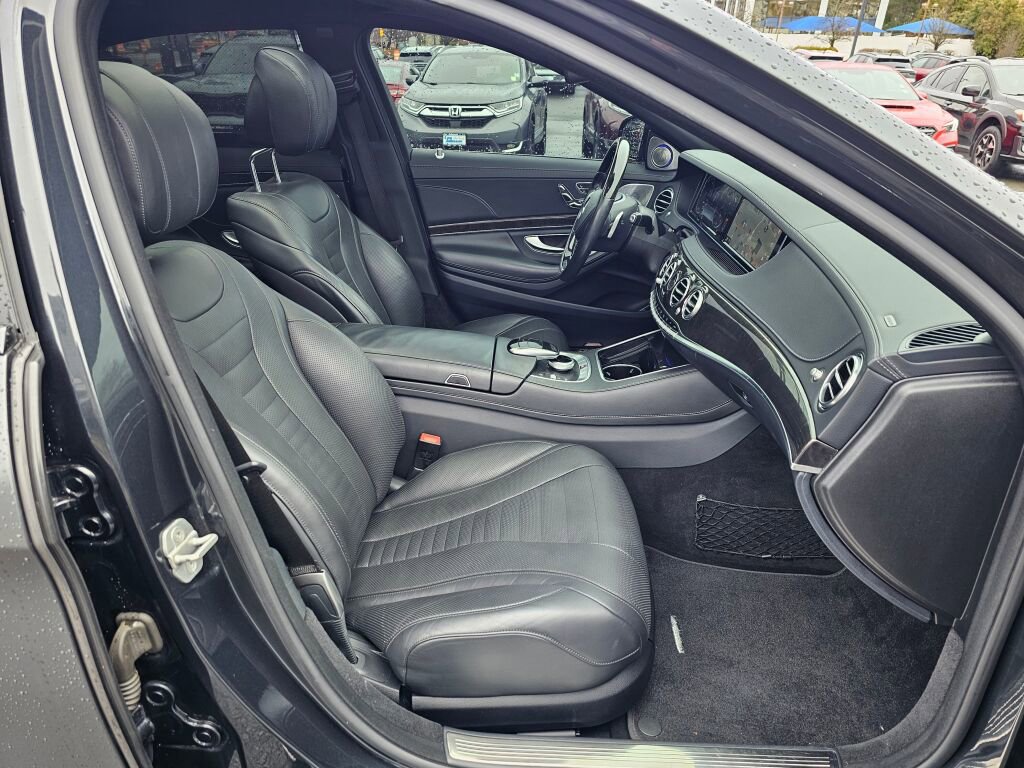 Used 2016 Mercedes-Benz S 550 4MATIC Sedan image 31