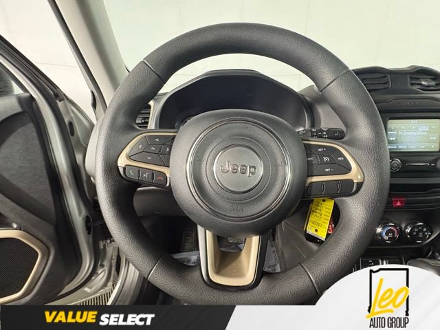 Used 2015 Jeep Renegade Sport w/ Power & Air Group FWD image 9