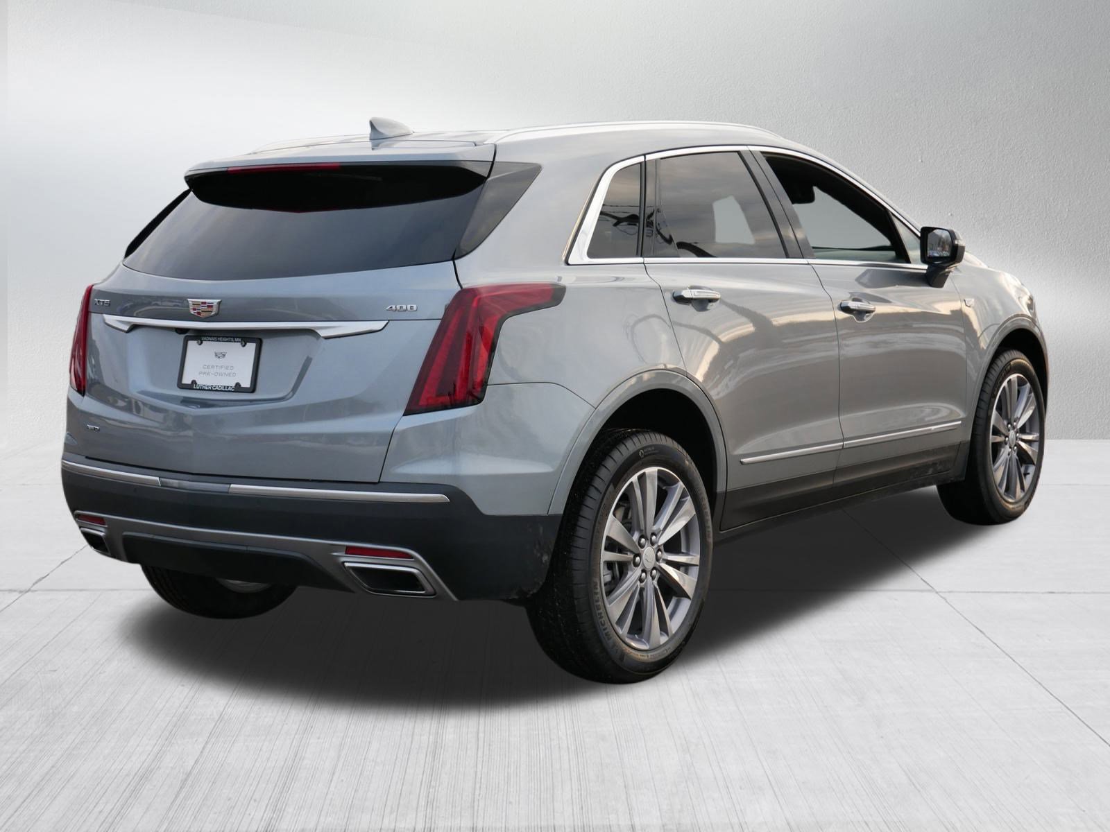 Certified 2025 Cadillac XT5 Premium Luxury image 6