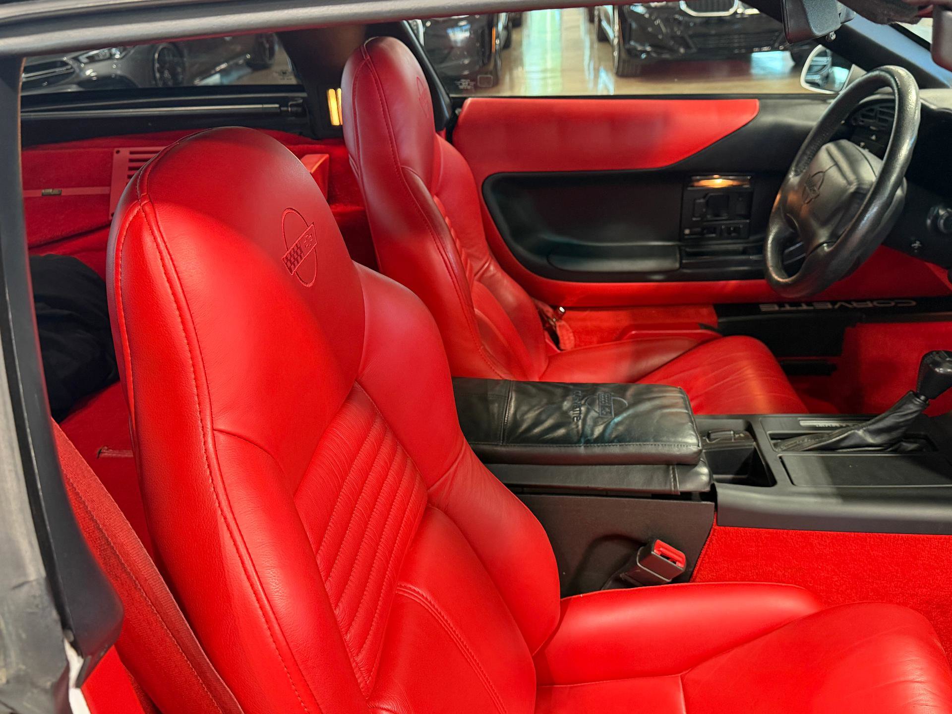 Used 1995 Chevrolet Corvette Coupe image 20