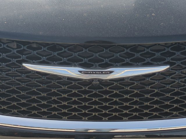 New 2026 Chrysler Pacifica Select FWD image 36