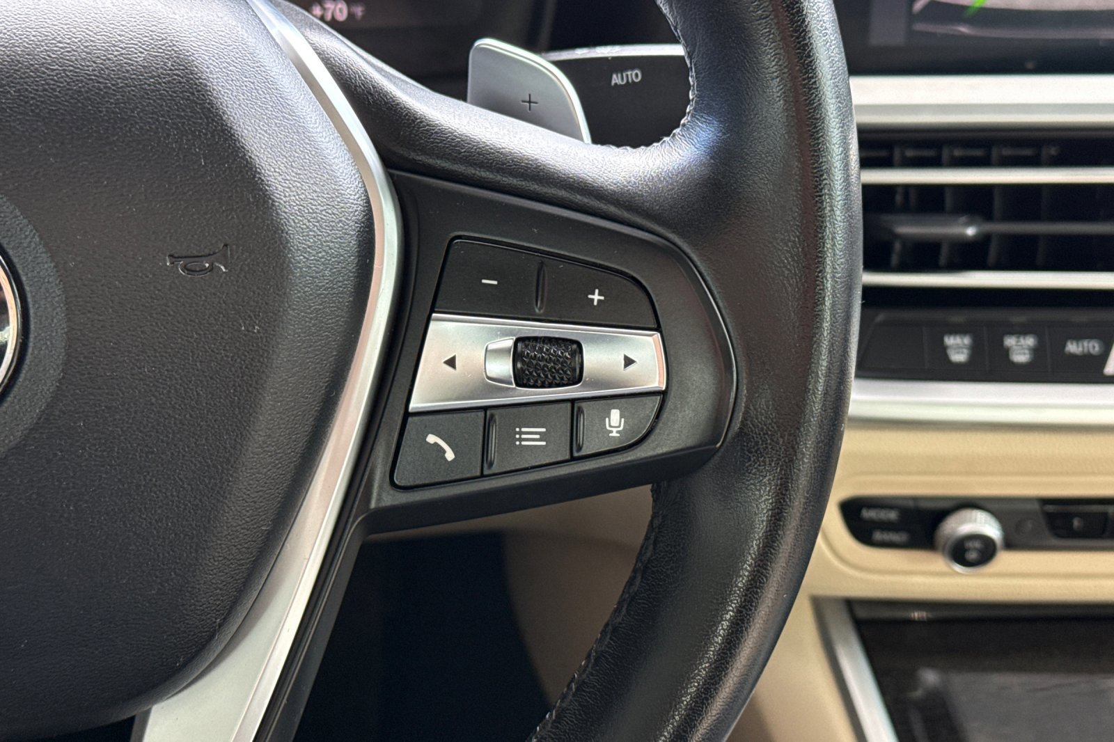 Used 2019 BMW 330i Sedan w/ Driving Assistance Package image 31