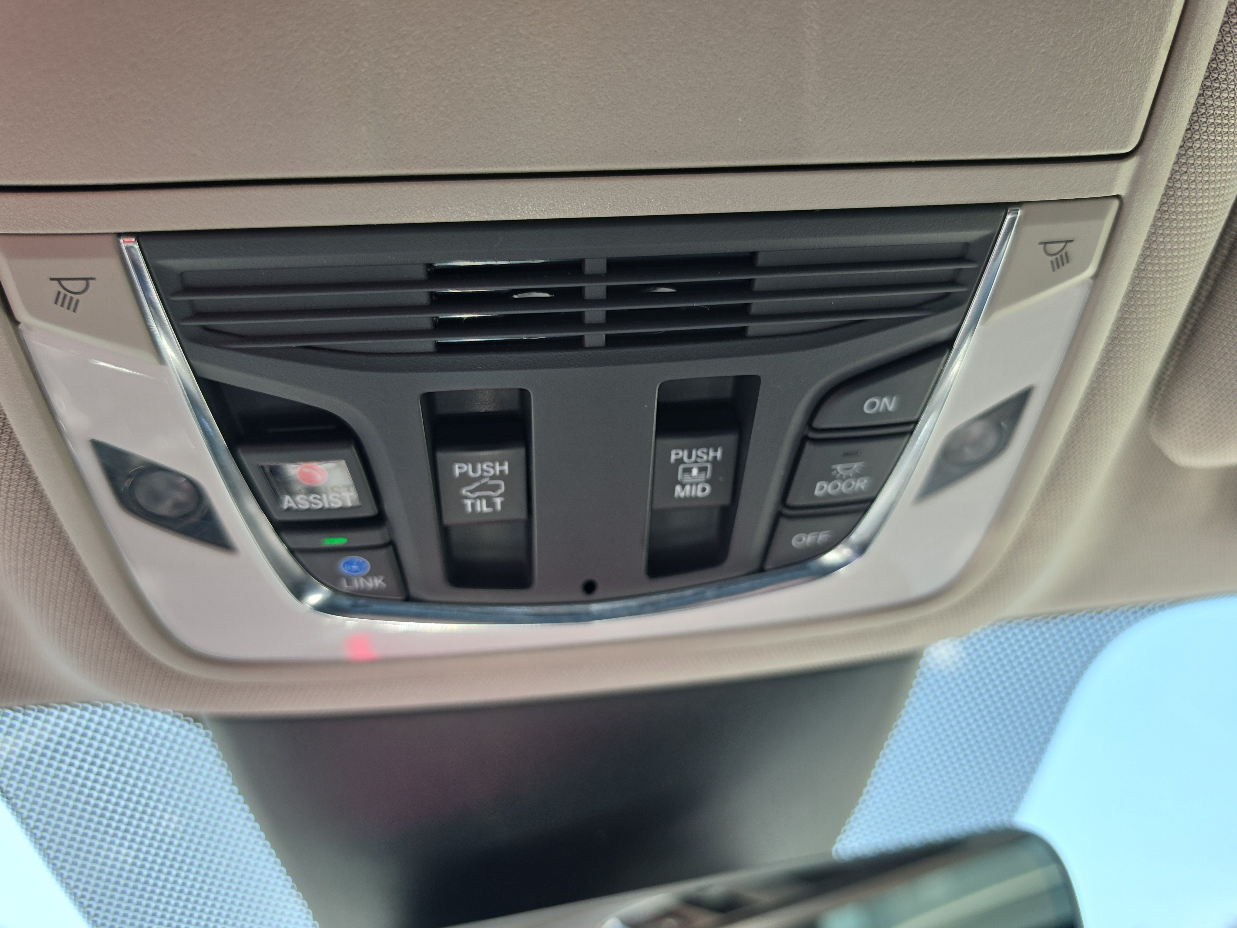 Used 2022 Acura MDX w/ Advance Package AWD/4WD image 35