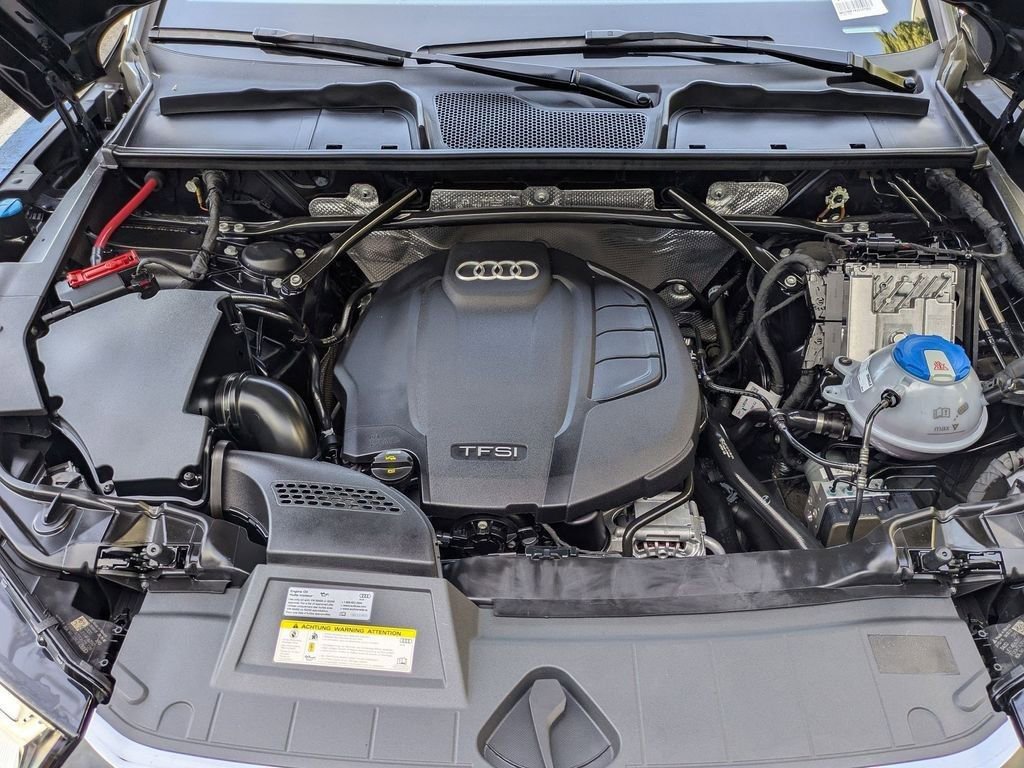 Used 2018 Audi Q5 Prestige w/ Prestige Package image 24