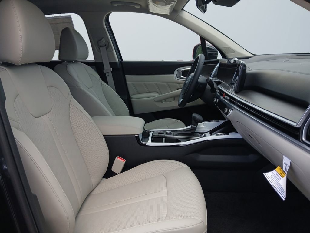 New 2025 Kia Sorento SX image 15