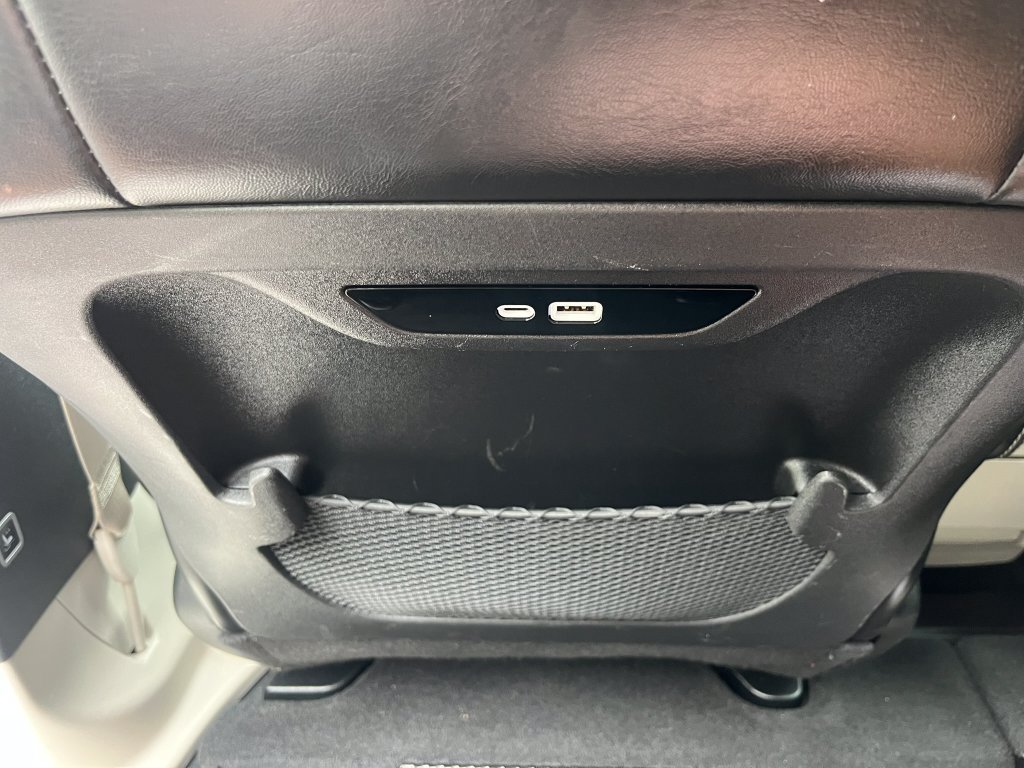 Used 2024 Chrysler Pacifica Touring-L FWD image 25