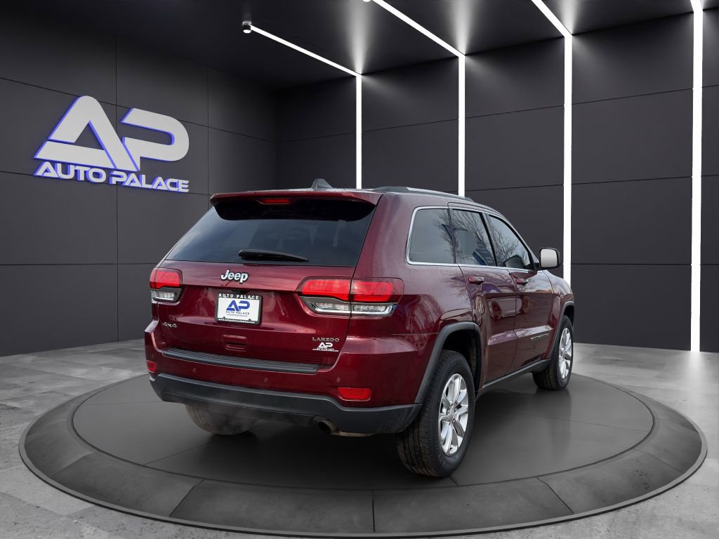 Used 2021 Jeep Grand Cherokee Laredo image 6
