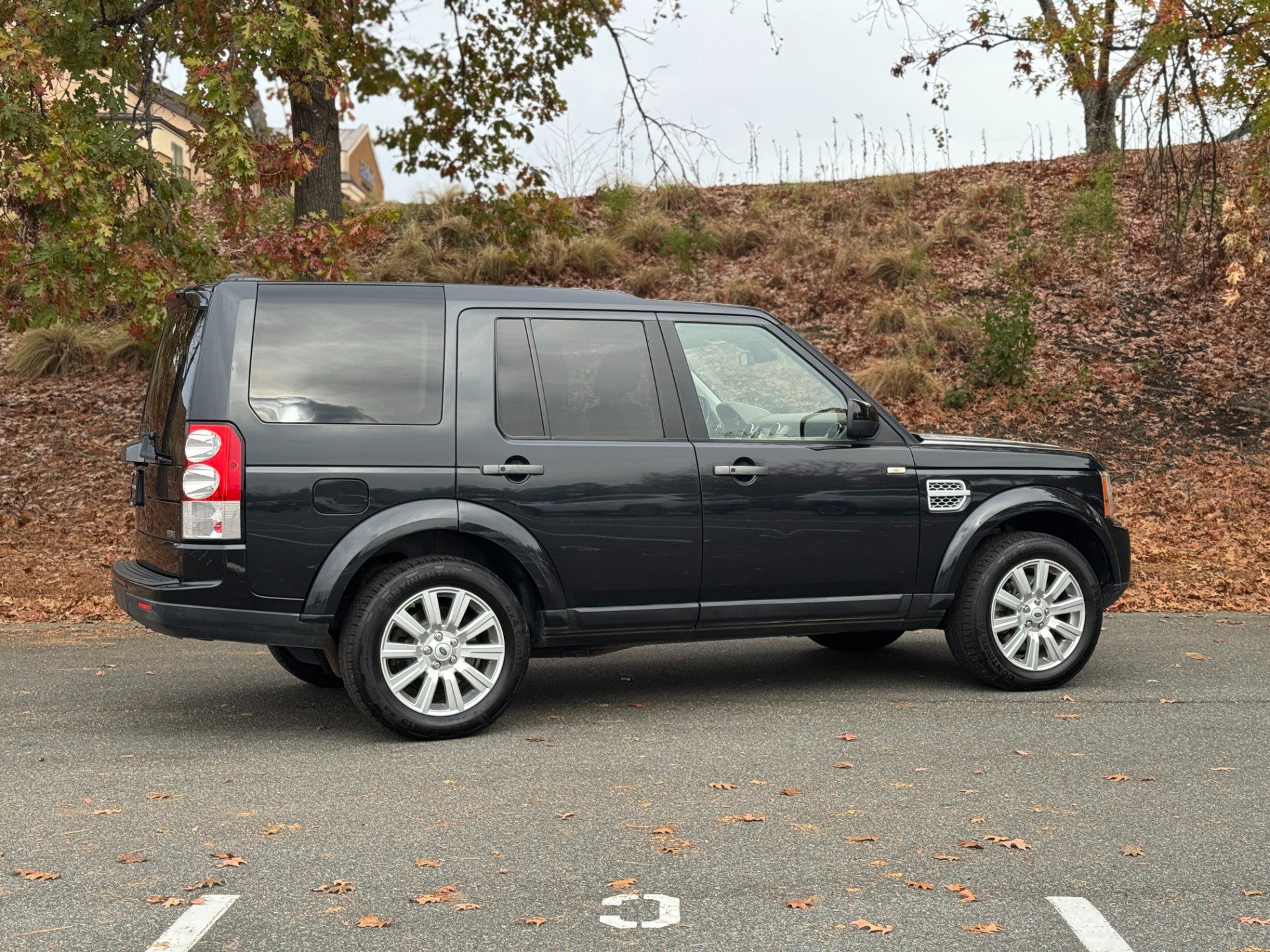 Used 2012 Land Rover LR4 HSE LUX image 13