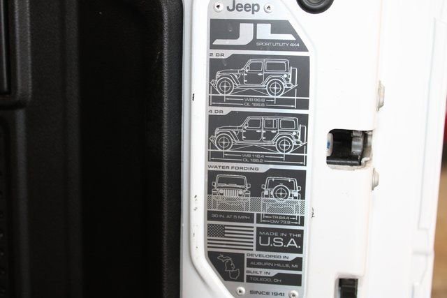 Used 2021 Jeep Wrangler Sport image 47