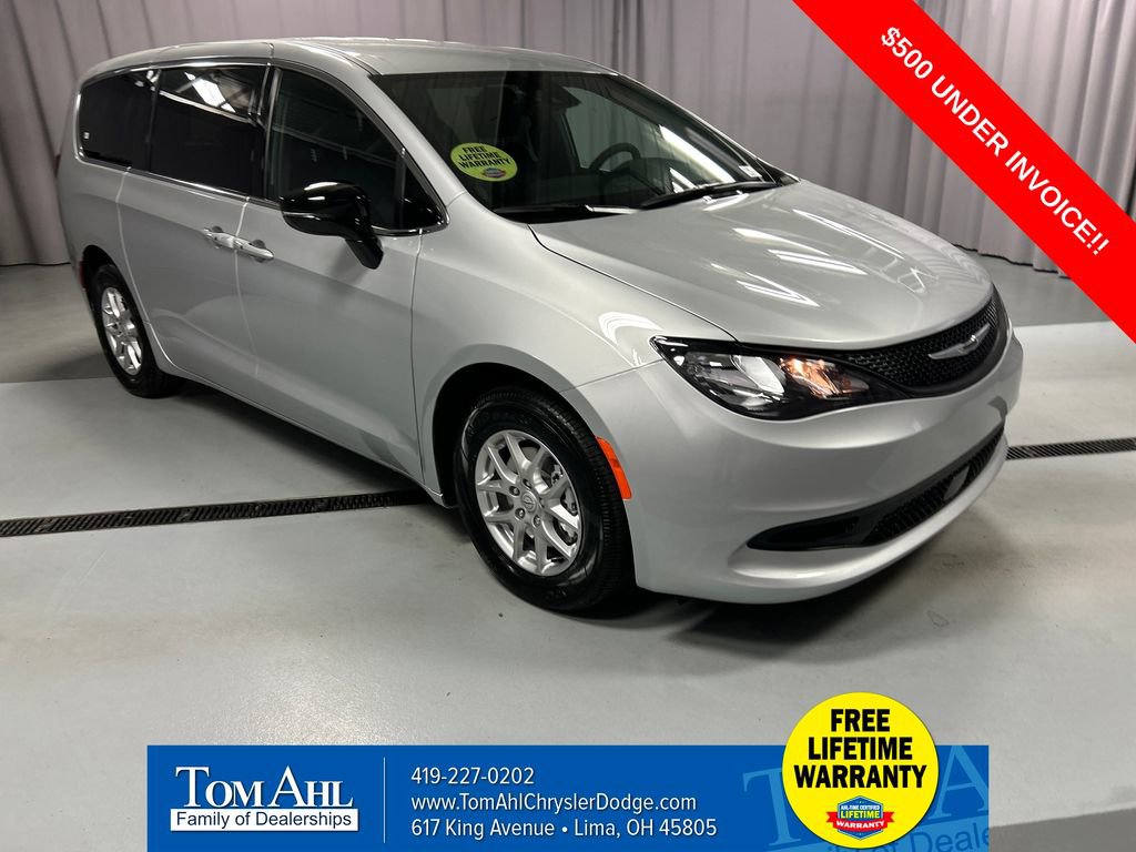 New 2026 Chrysler Voyager LX image 1