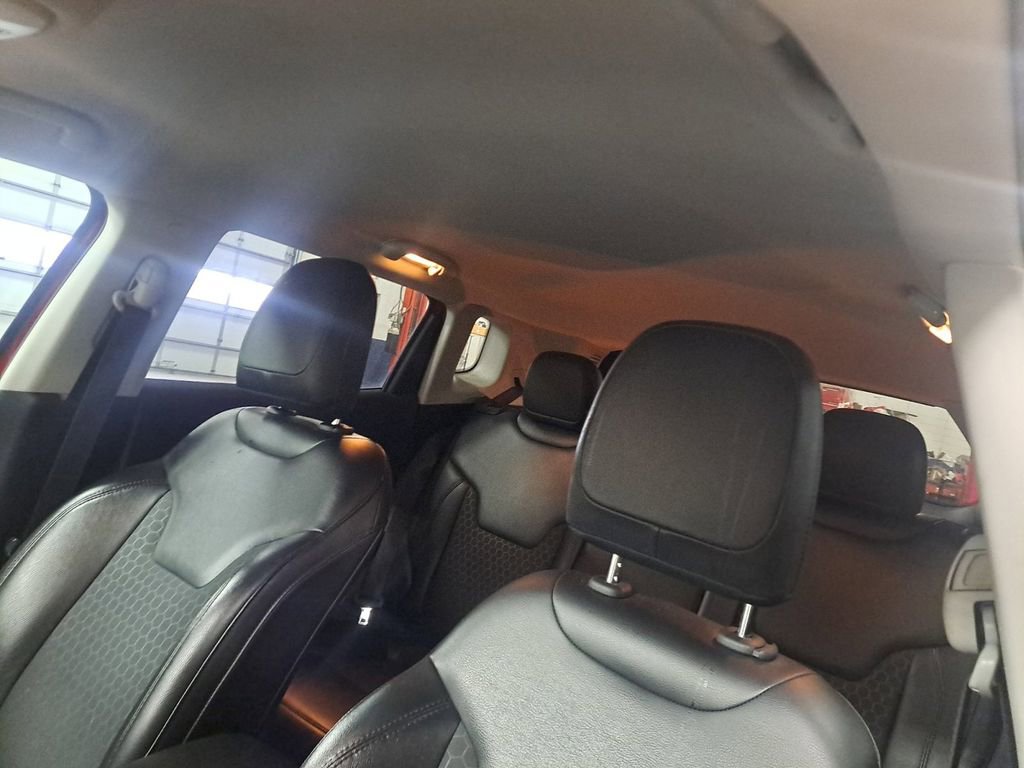 Used 2019 Jeep Compass Altitude image 36