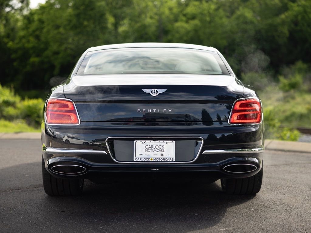 New 2026 Bentley Flying Spur Plug-In Hybrid AWD/4WD image 10