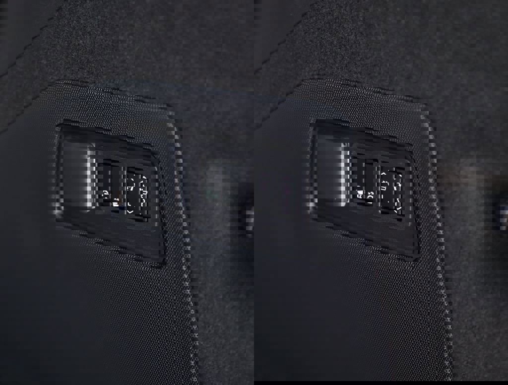 New 2026 Cadillac Escalade Platinum Luxury w/ LPO, Floor Liner Package image 40