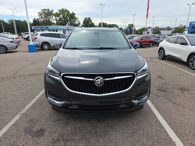 Used 2018 Buick Enclave Premium FWD image 2