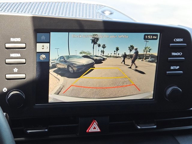 Used 2025 Hyundai Elantra Sport image 14