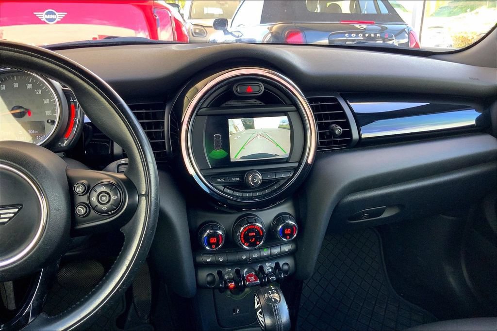 Used 2019 MINI Cooper Convertible FWD image 6