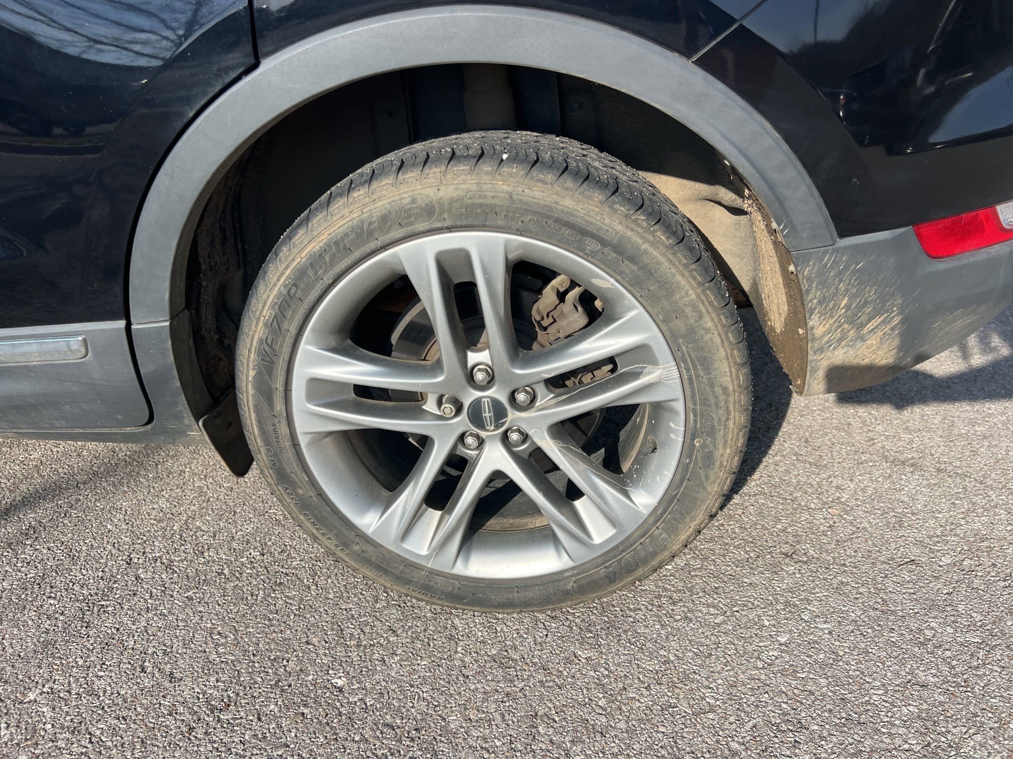 Used 2017 Lincoln MKC Reserve image 8