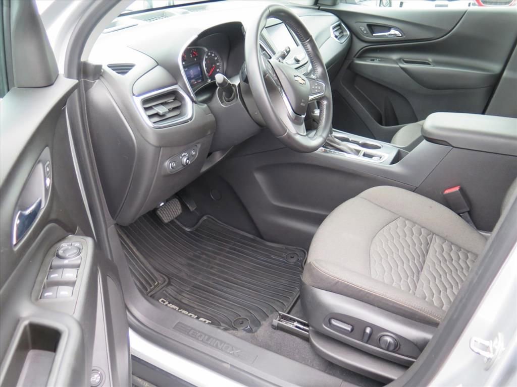 Used 2020 Chevrolet Equinox LT image 10