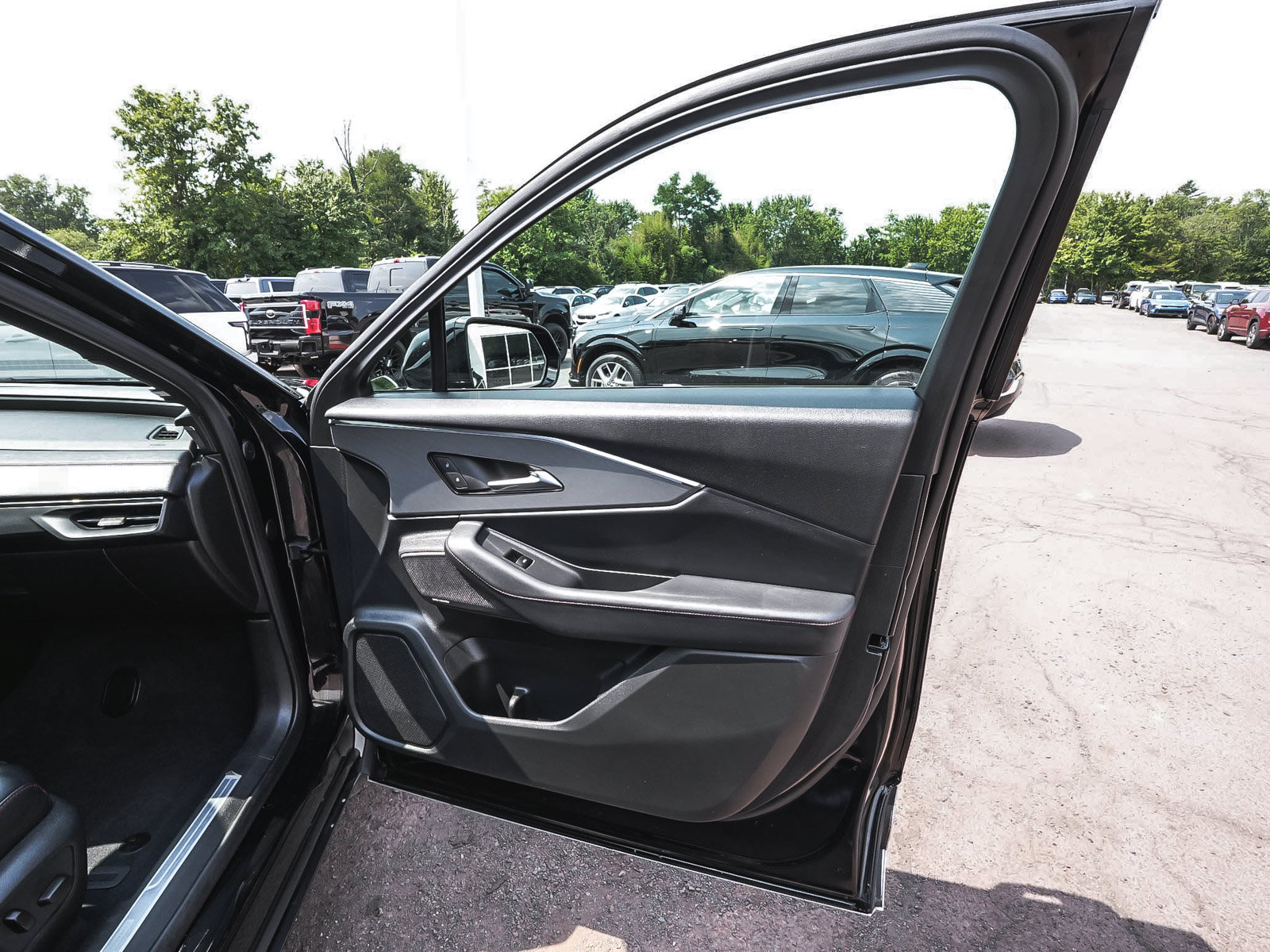 Used 2024 Acura ZDX A-Spec AWD/4WD image 16