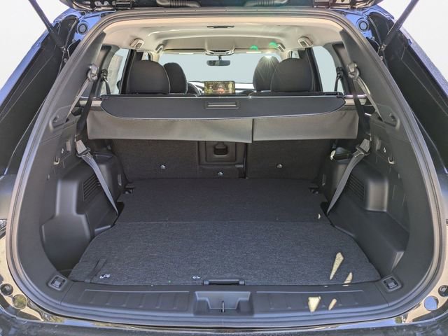 New 2026 Mitsubishi Outlander ES image 13