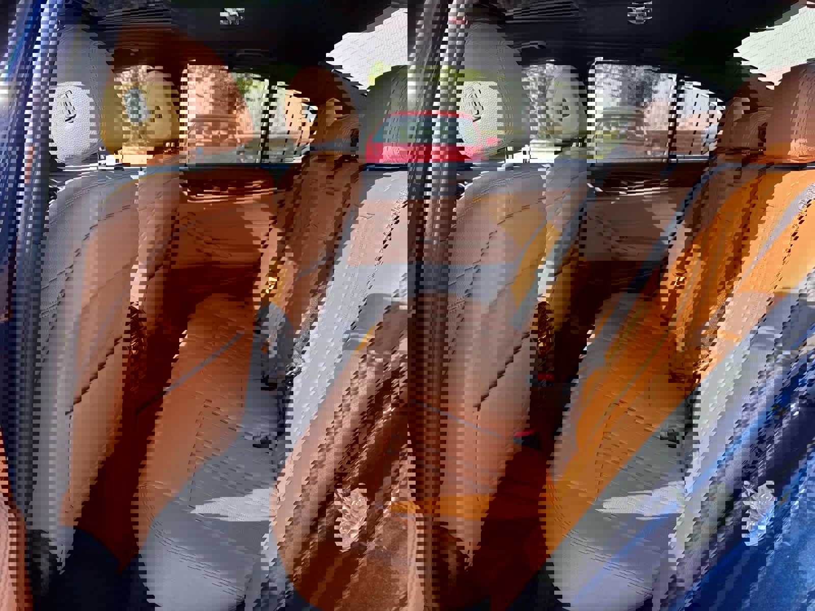 Used 2018 BMW 540i xDrive w/ M Sport Package image 15