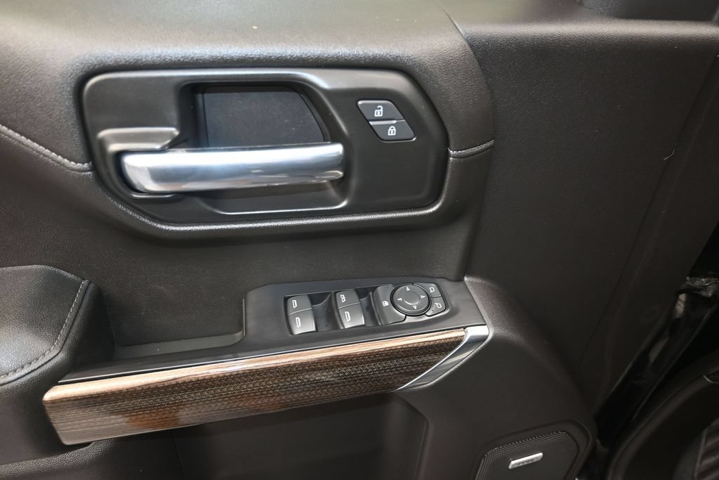 Used 2020 Chevrolet Silverado 1500 RST w/ All-Star Edition AWD/4WD image 11