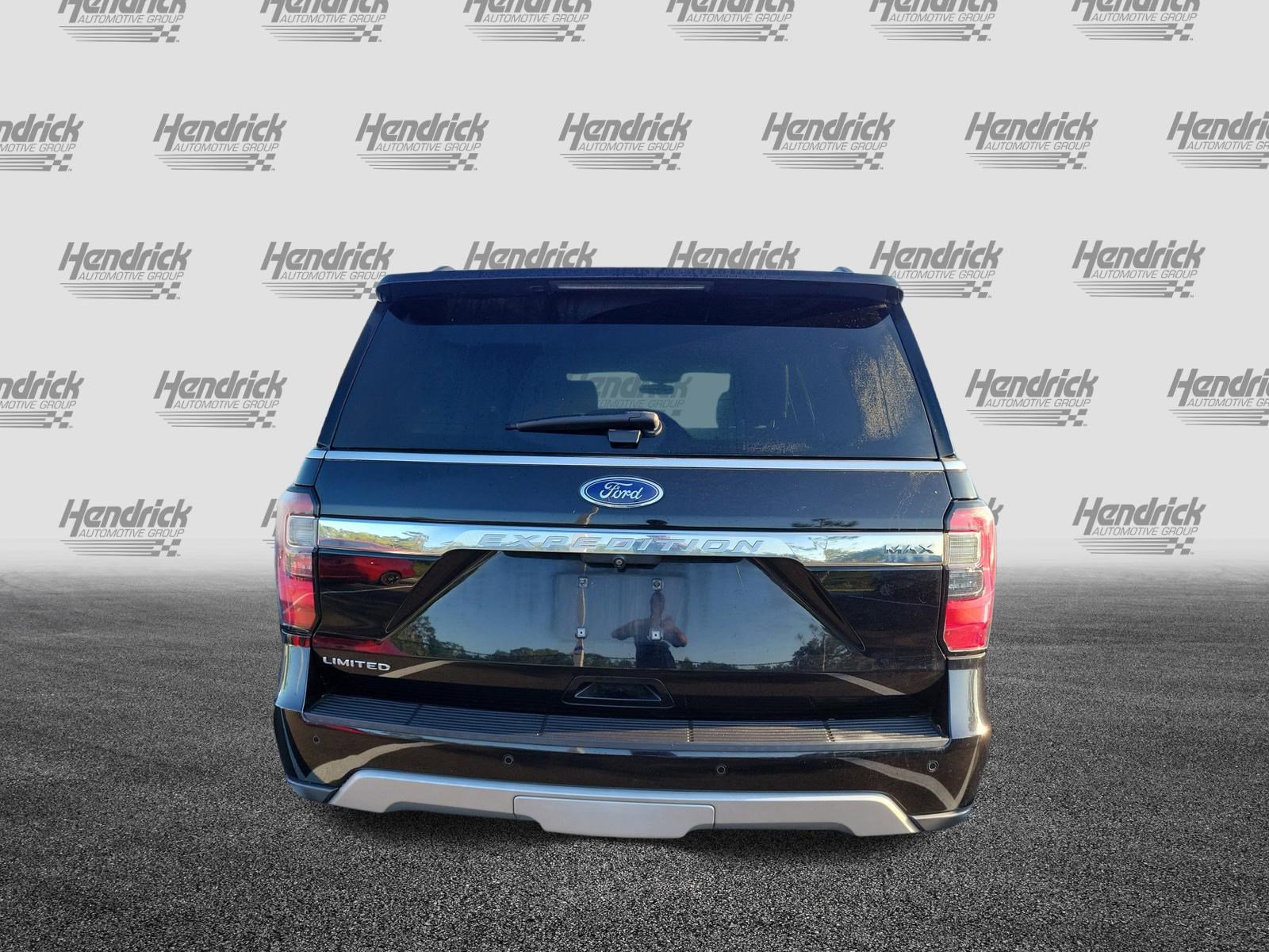 Used 2019 Ford Expedition Max Limited w/ Driver Assistance Package AWD/4WD image 9