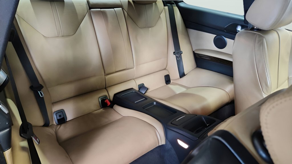 Used 2011 BMW M3 Coupe image 25