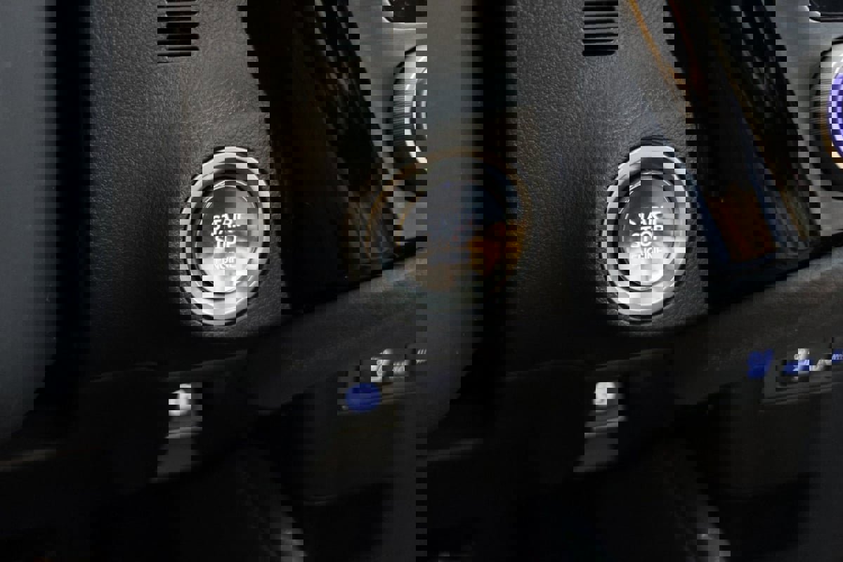 Used 2024 Lexus ES 350 Ultra Luxury w/ Accessory Package (Z2) image 18