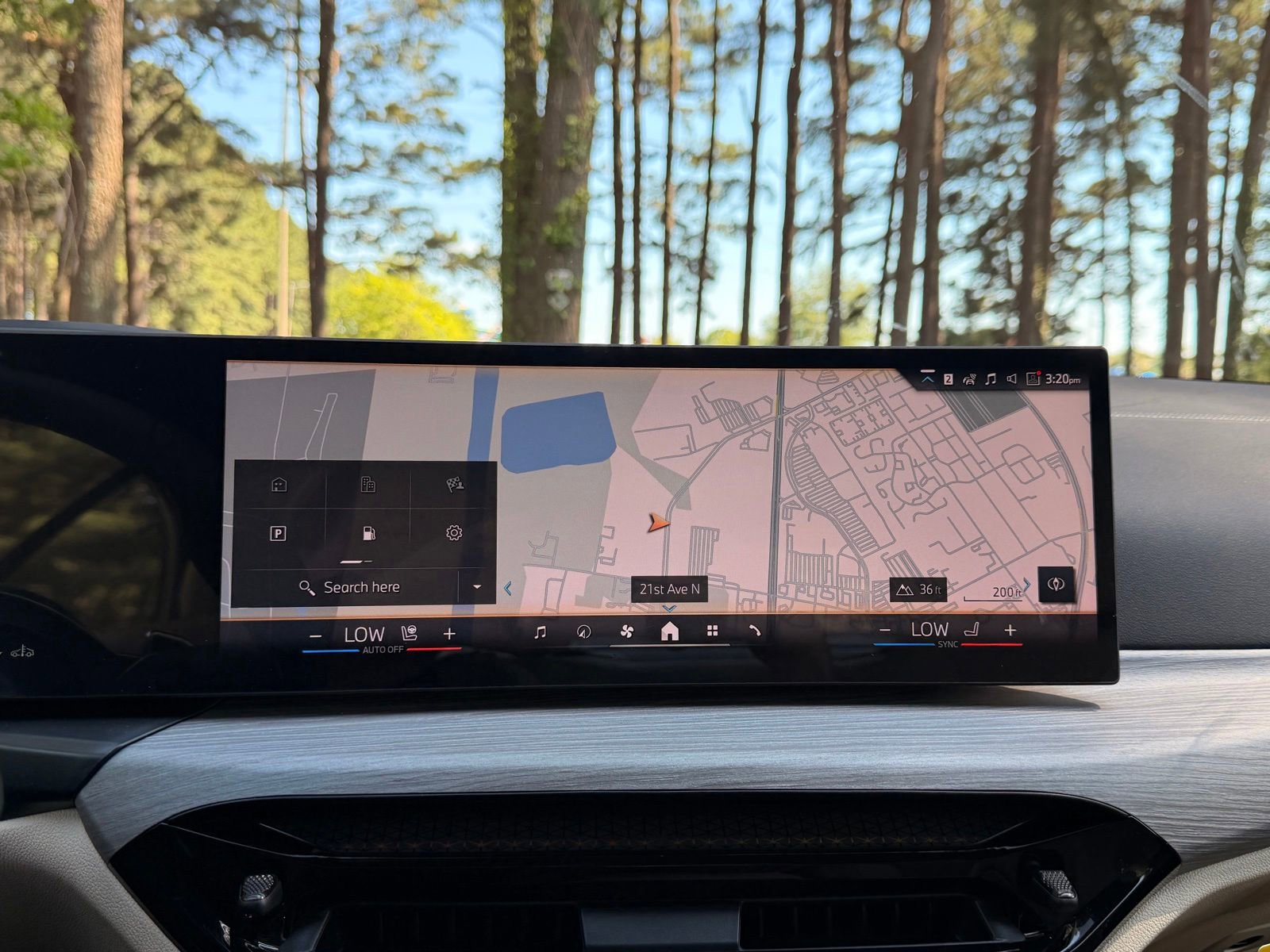 New 2027 BMW 430i Convertible RWD image 3