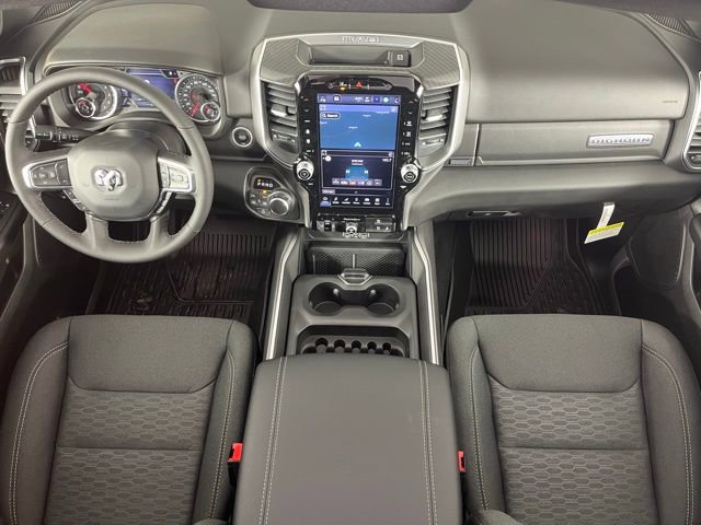 New 2026 RAM 1500 4x4 Crew Cab image 9