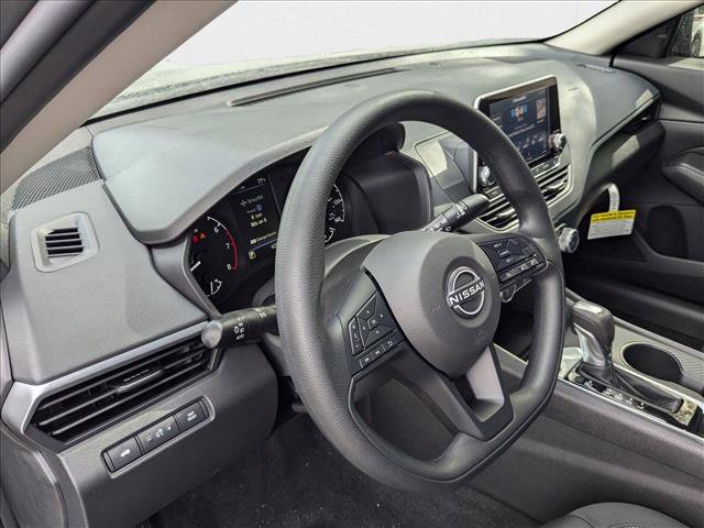 New 2025 Nissan Altima 2.5 S image 3