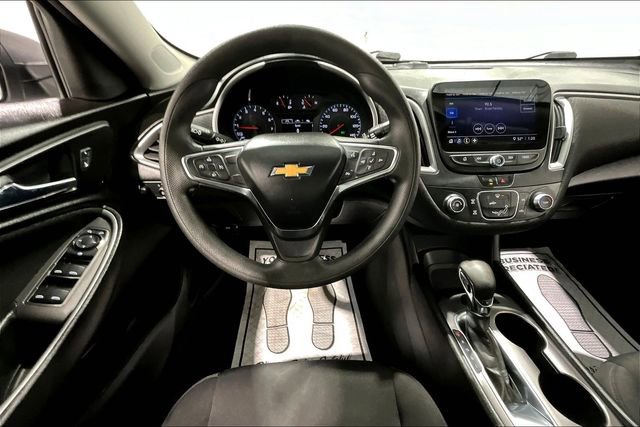 Used 2021 Chevrolet Malibu LS FWD image 8