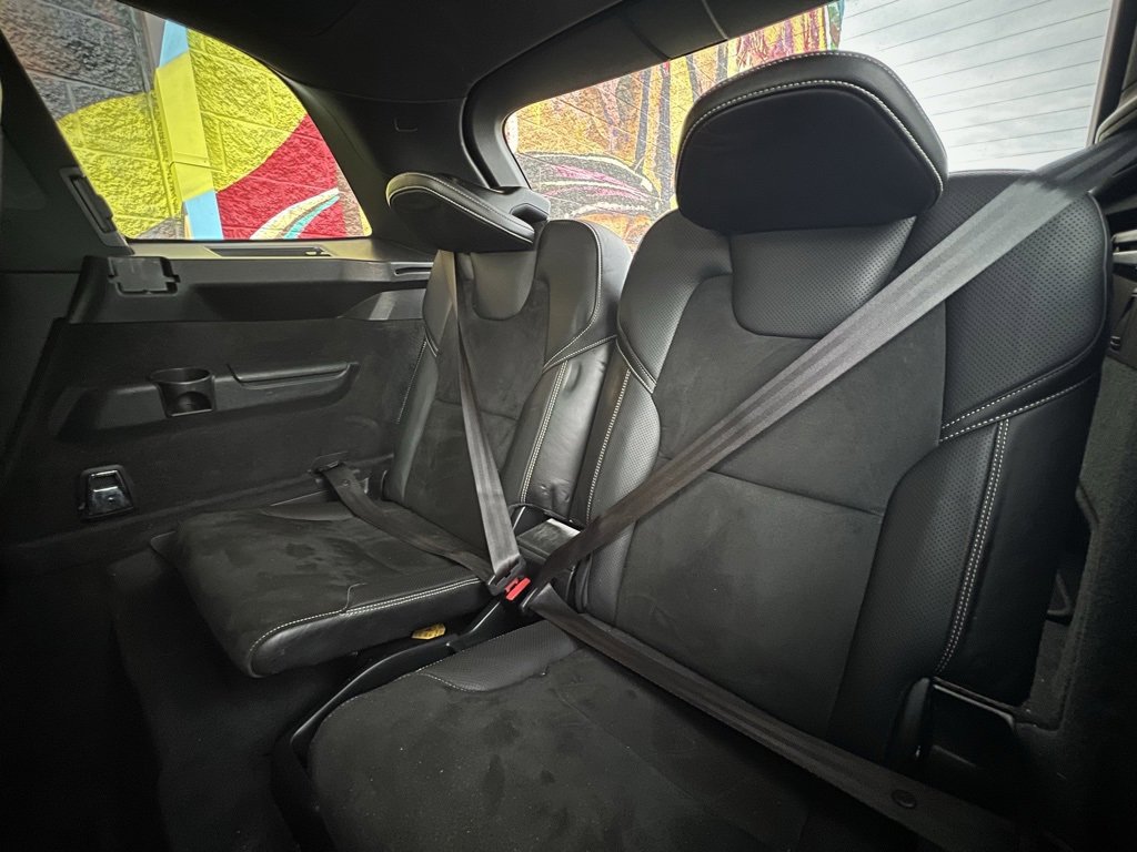 Used 2016 Volvo XC90 T6 R-Design w/ Protection Package Plus image 19