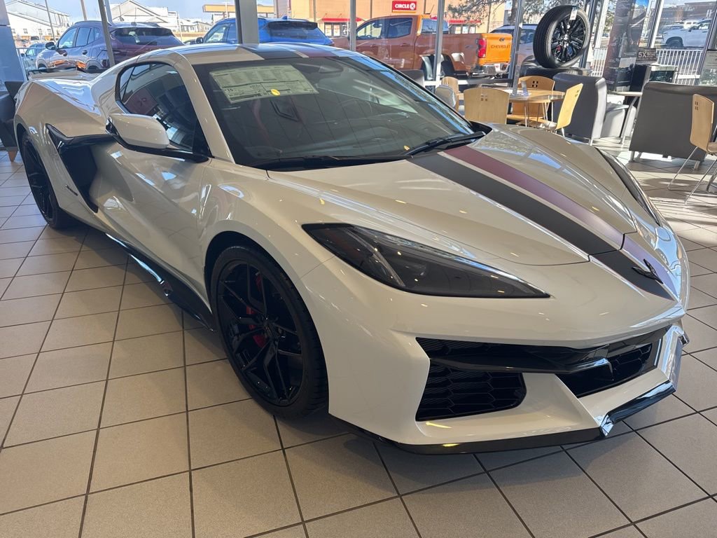 New 2026 Chevrolet Corvette Z06 w/ Stealth Interior Trim Package RWD video 2