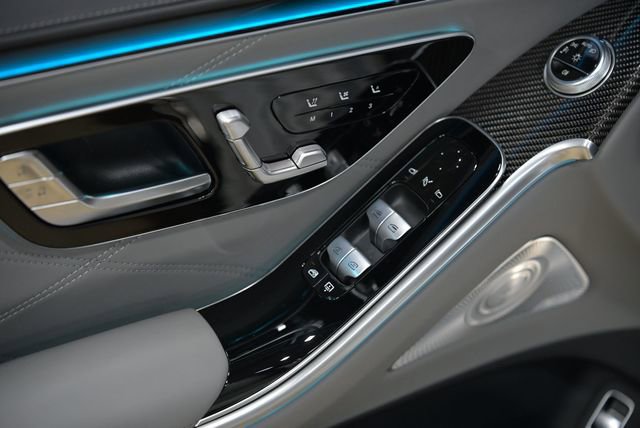 Used 2026 Mercedes-Benz S 63 AMG S image 23