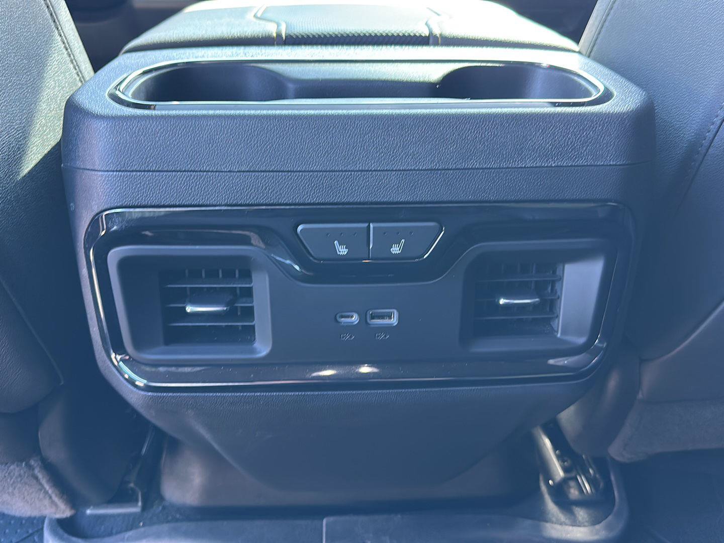 Used 2023 Chevrolet Silverado 1500 ZR2 w/ Technology Package AWD/4WD image 14