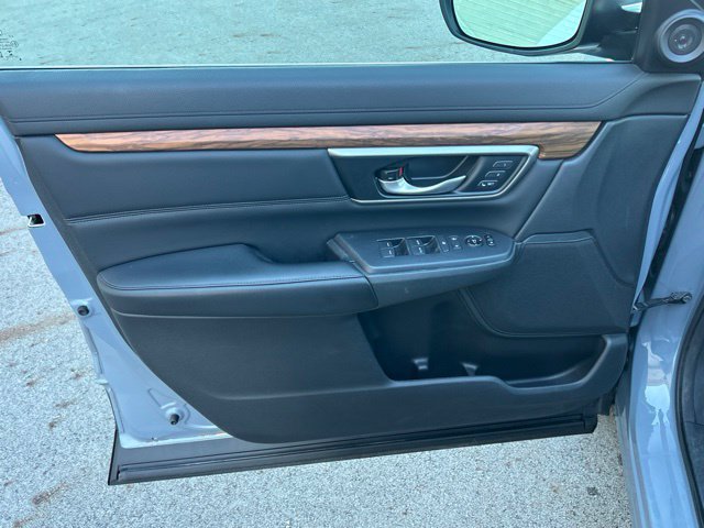 Used 2020 Honda CR-V Touring image 7