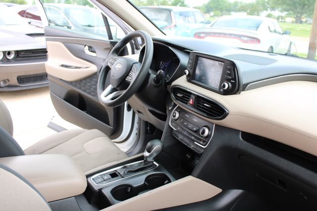Used 2019 Hyundai Santa Fe SEL FWD image 43