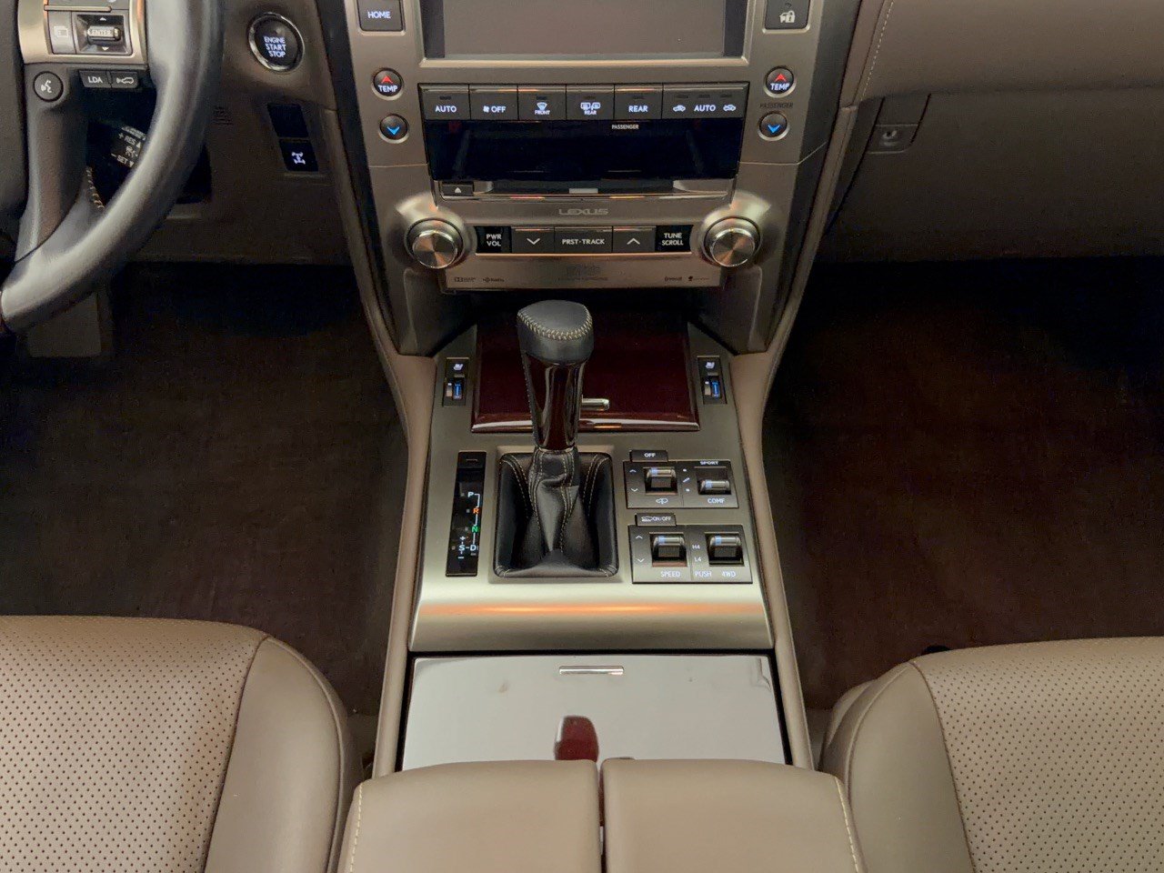 Used 2019 Lexus GX 460 Luxury AWD/4WD image 22