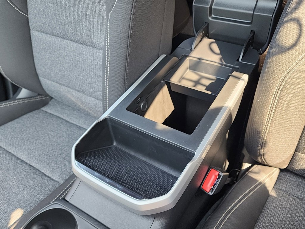 New 2026 GMC Terrain Elevation w/ Black Edition image 32