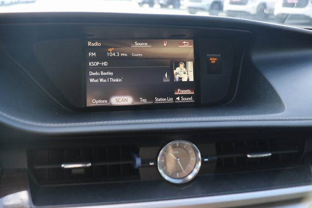 Used 2017 Lexus ES 350 image 20