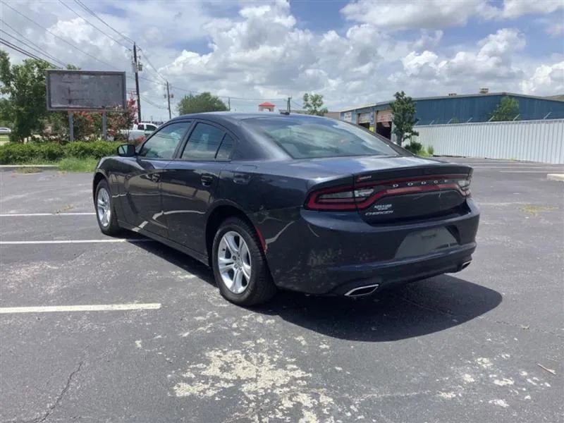 Used 2019 Dodge Charger SXT RWD image 7