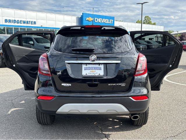 Used 2019 Buick Encore Sport Touring AWD/4WD image 7