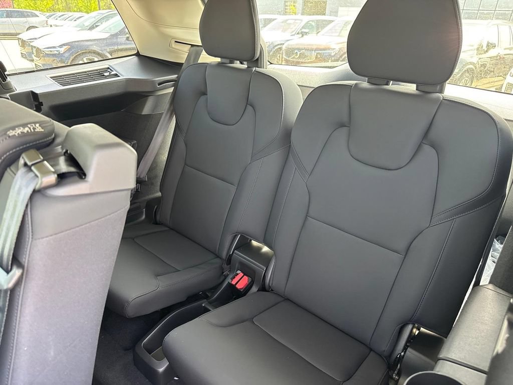 New 2026 Volvo XC90 T8 Plus w/ Protection Package AWD/4WD image 10
