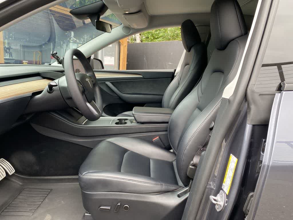 Used 2023 Tesla Model Y Performance AWD/4WD image 12