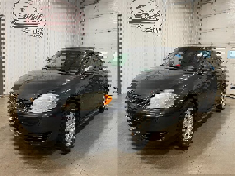 Used 2014 Chevrolet Impala Limited LS FWD image 25